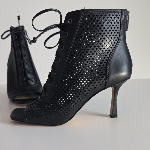 Vince Camuto Black Whimsigoth Victorian Heeled Lace Up Bootie - Picture 3 of 10